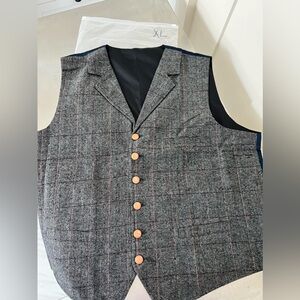 Gray Checkered Men's Vest
